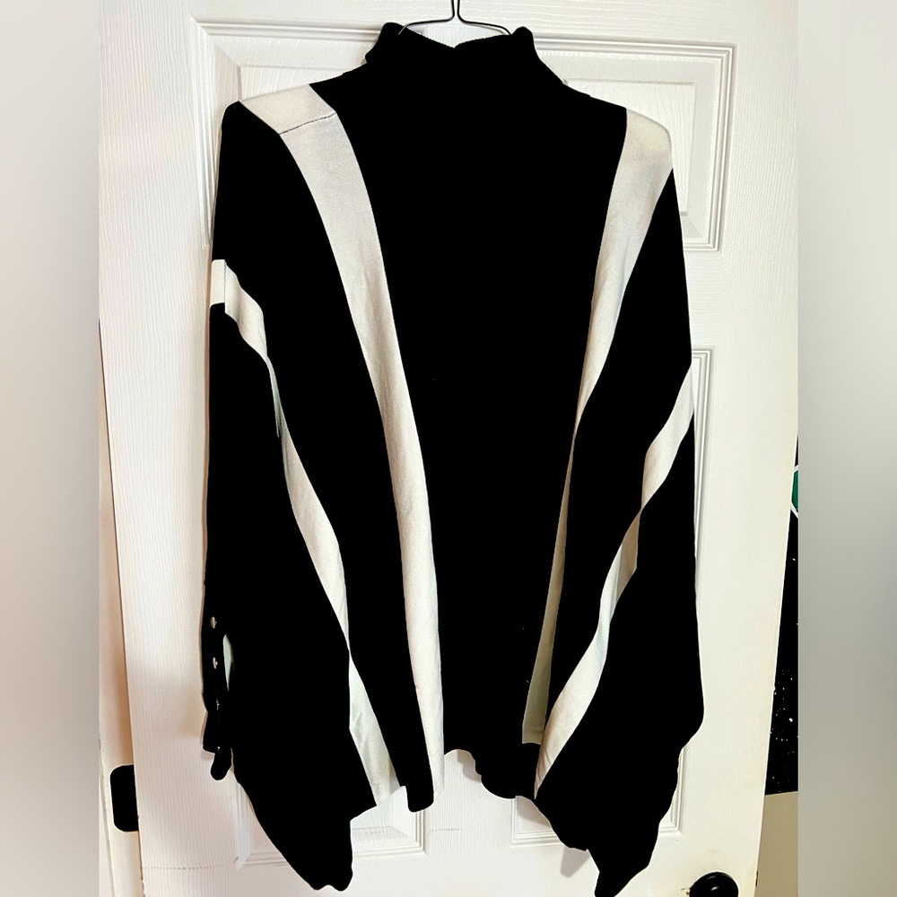 Alfani XL turtle neck poncho sweater